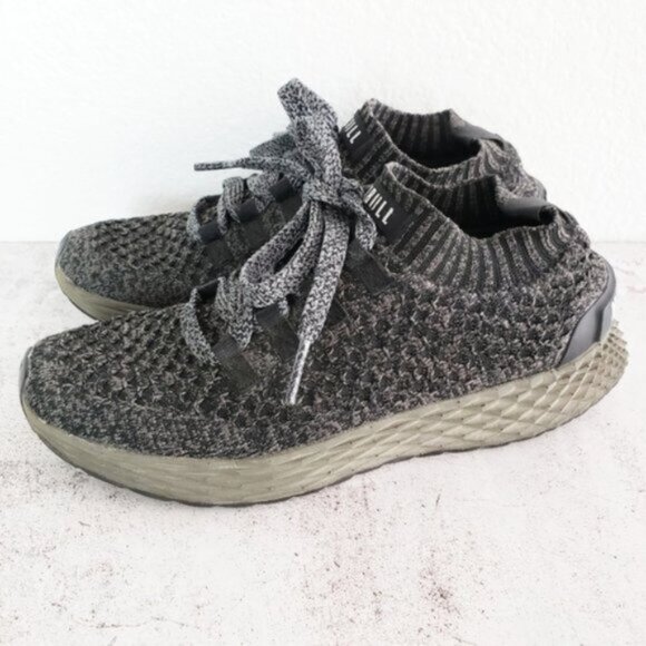 Nobull $159 Women's Knit Runner Sneakers size 8.5 Gray Athletic Gym Crossfit - Picture 2 of 10
